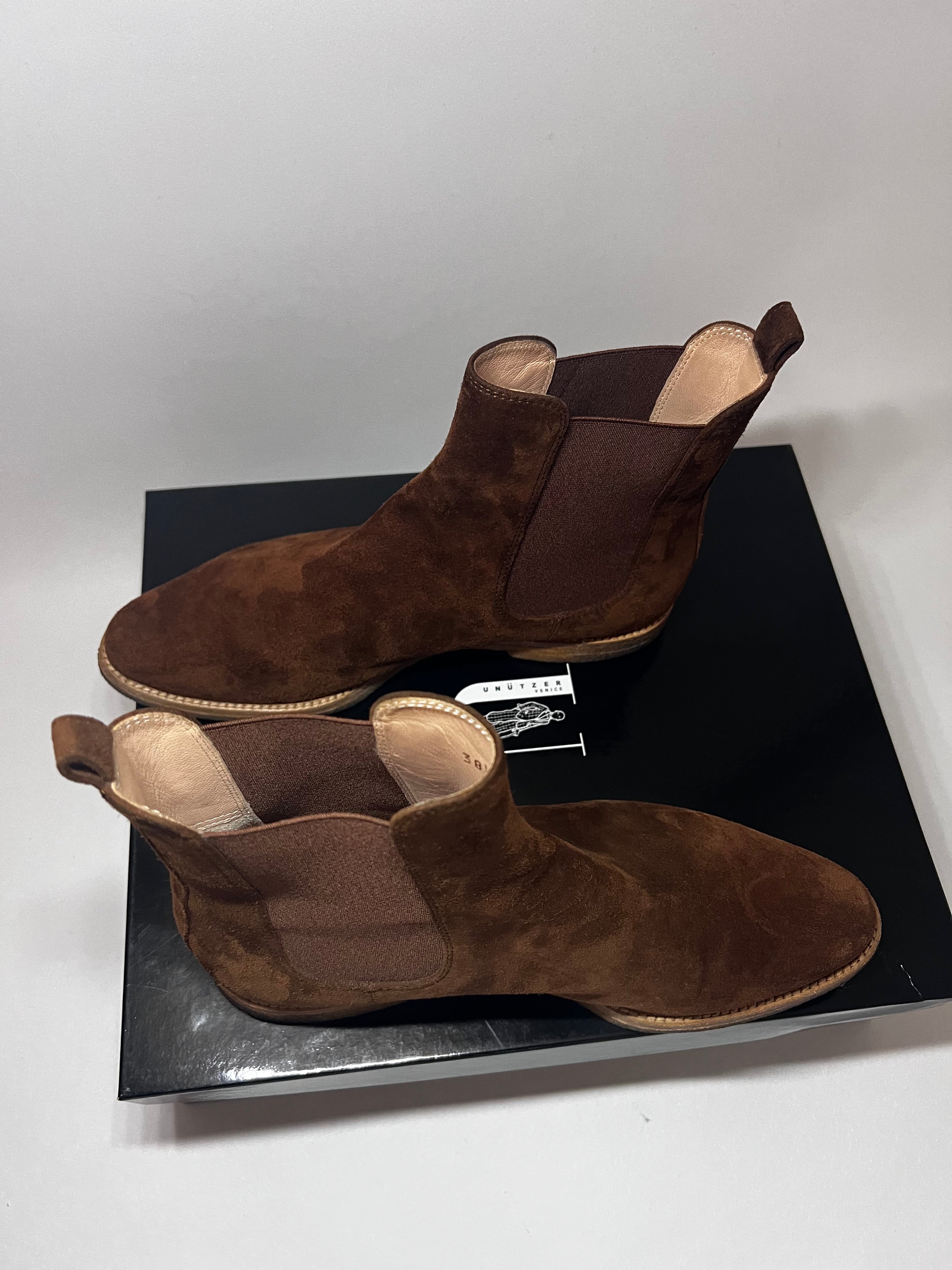 Unützer Chelsea Boots – braunes Wildleder, Größe 38,5
