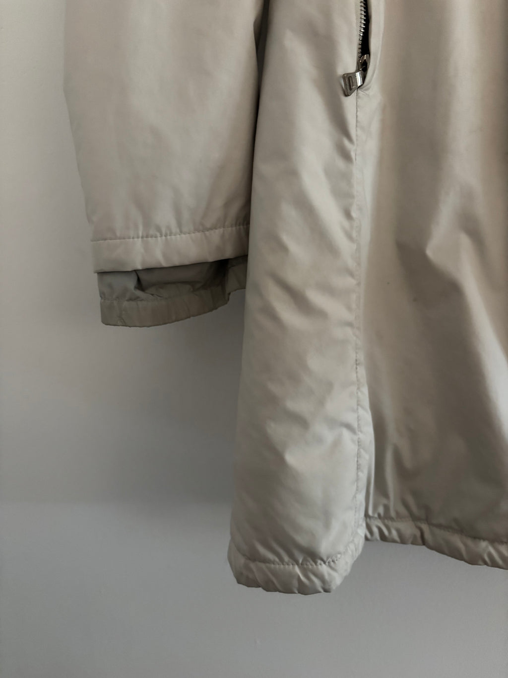 Prada Trenchcoat – Beige, Größe L