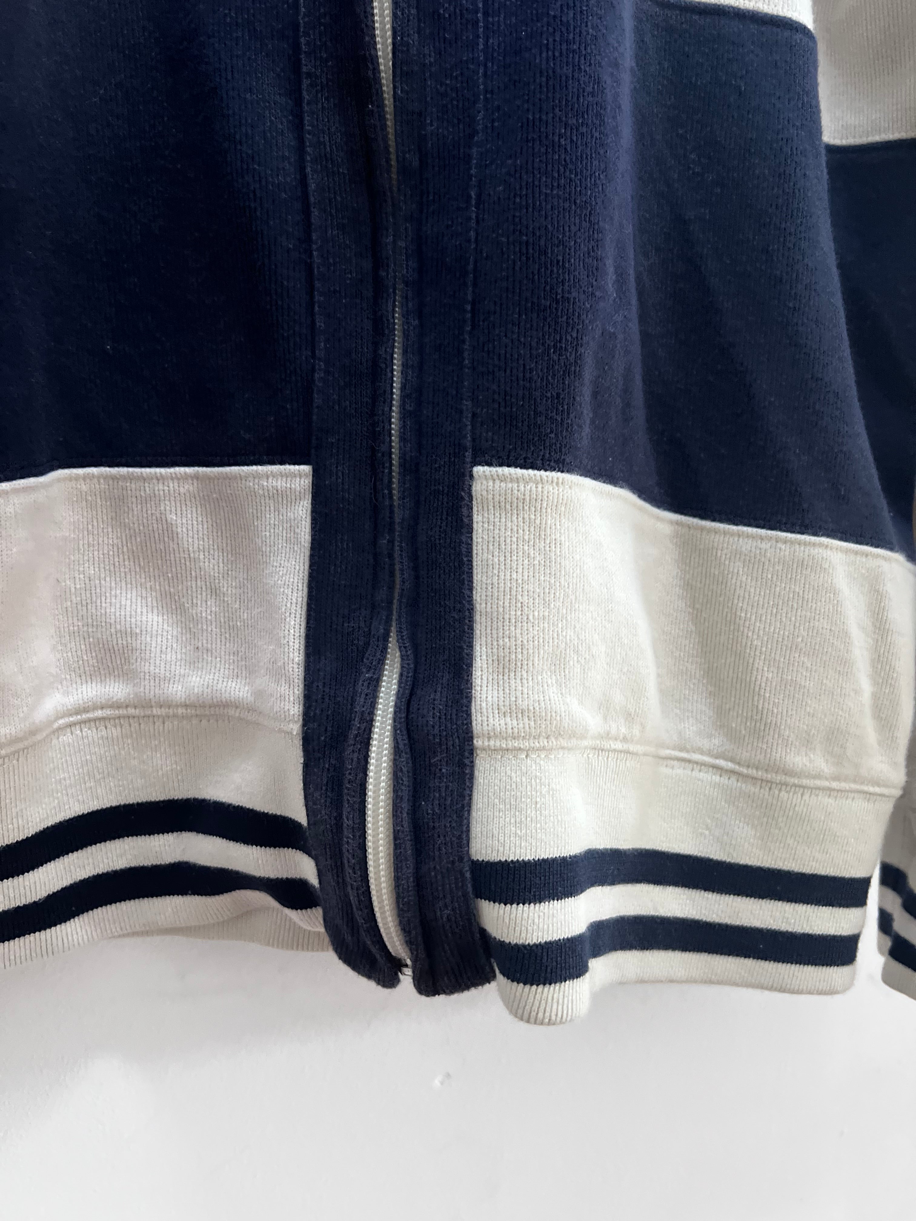 Yves Saint Laurent (YSL) Sweatjacke – Creme/Marineblau, Größe M