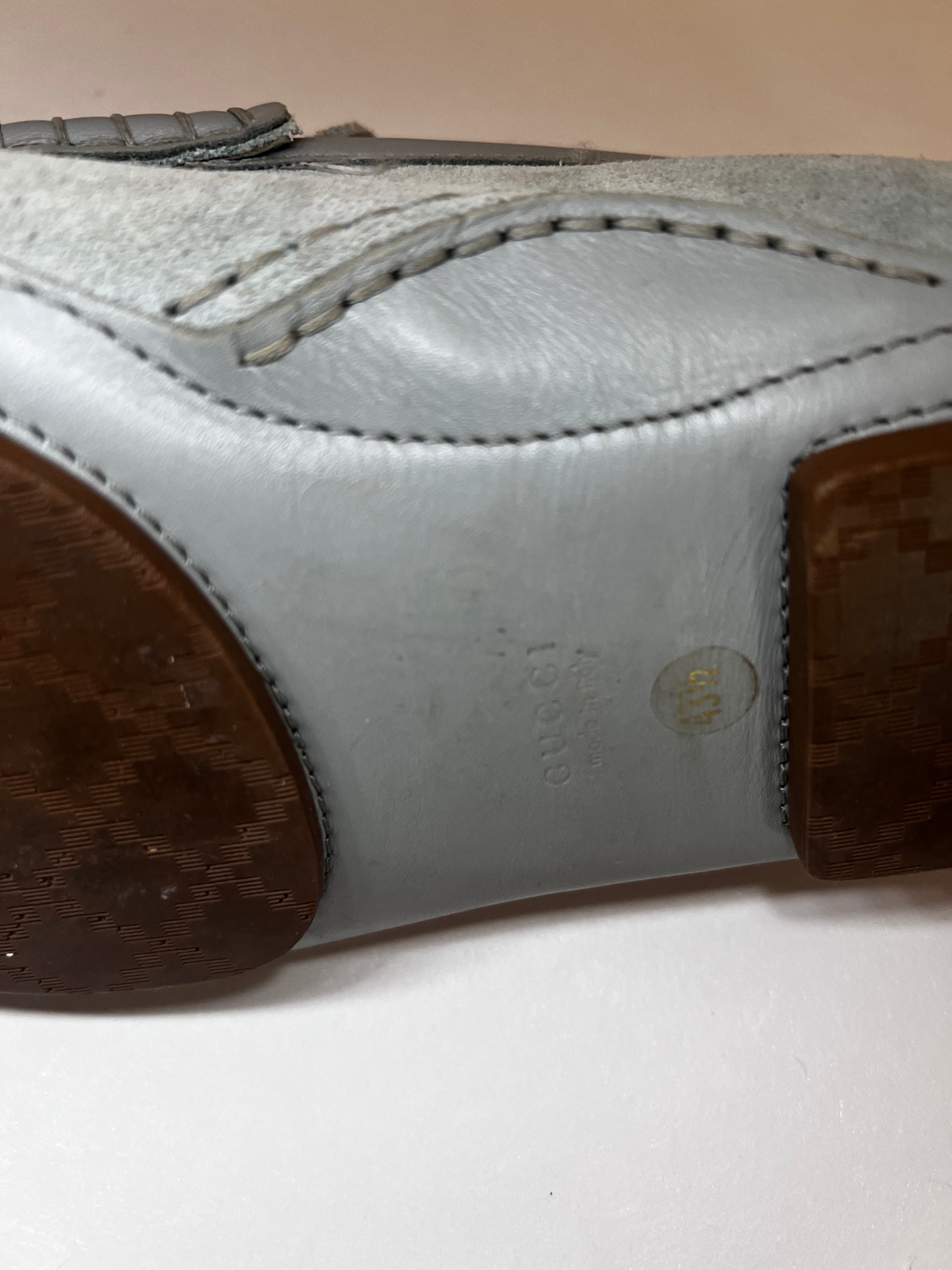 Gucci Loafer aus Wildleder – Türkis (Gr. 43½)