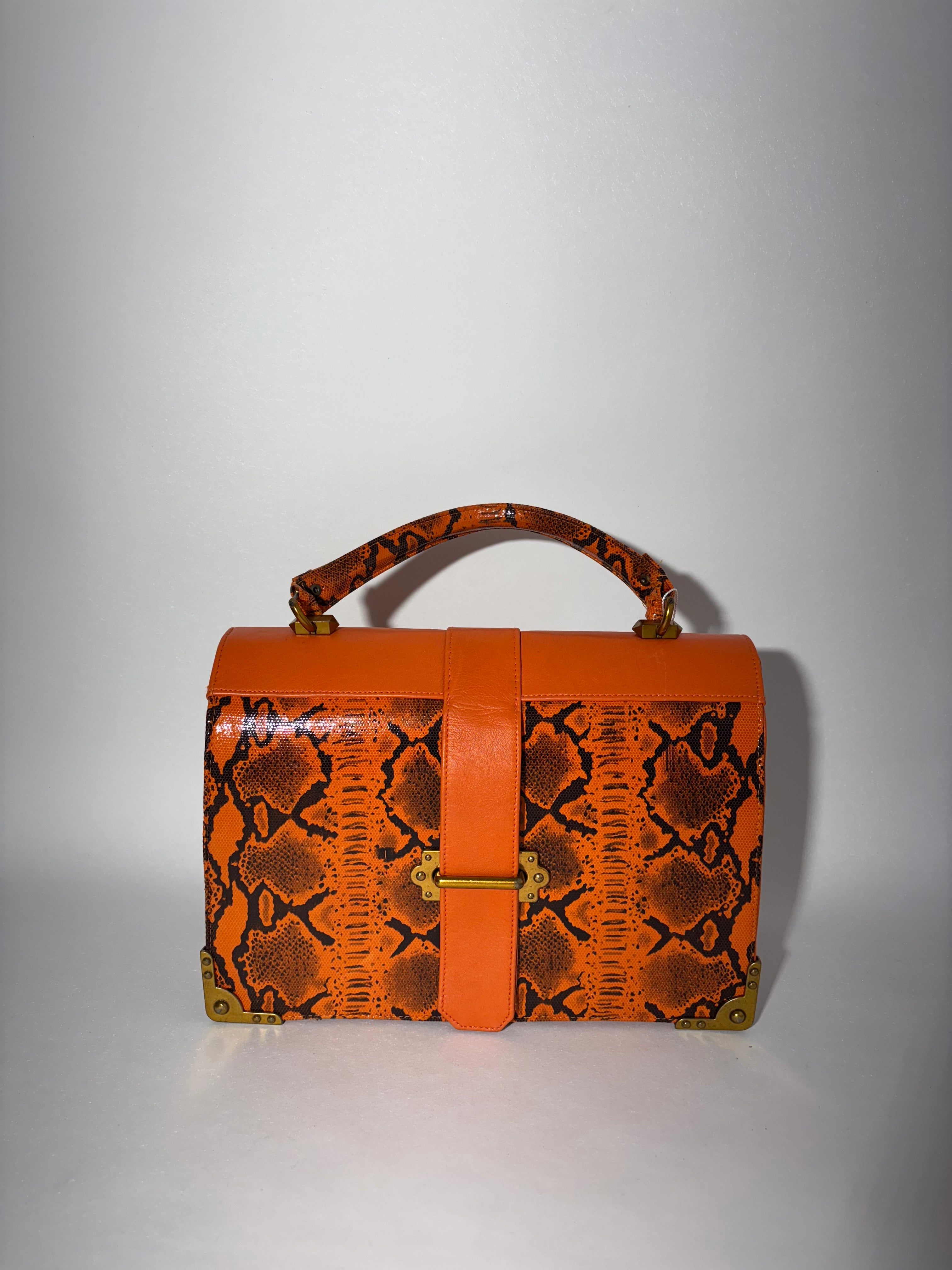 Designer Handtasche in Schlangenleder-Optik – Orange