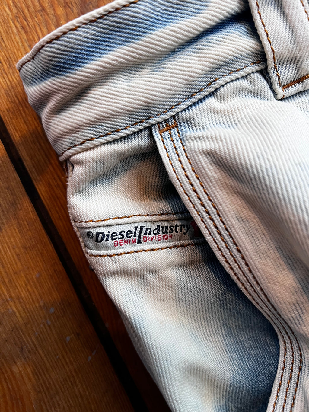 Diesel Cargo / Utility Jeans – Gr. L – Light Wash