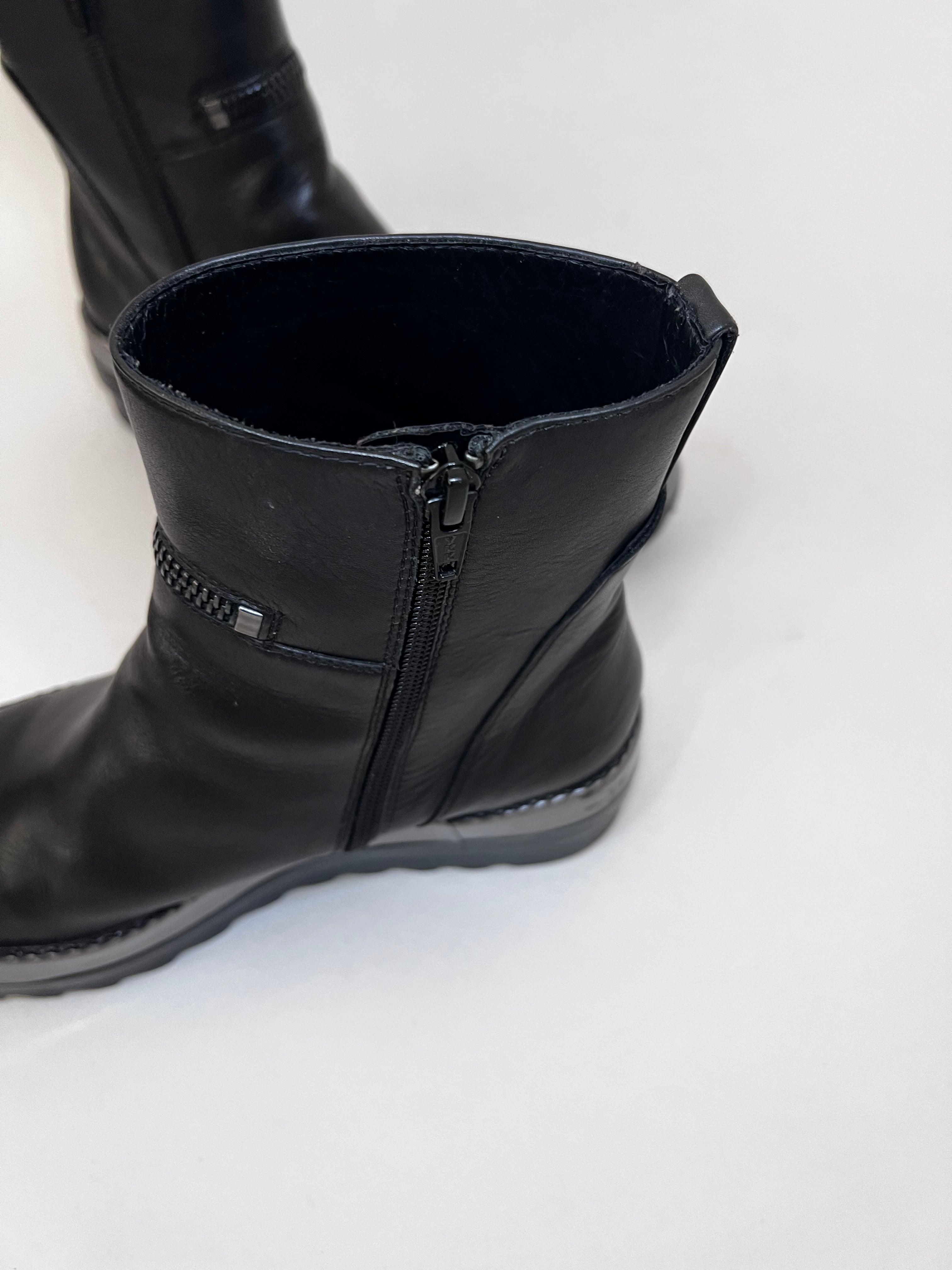 Altraofficina Boots – Größe 37