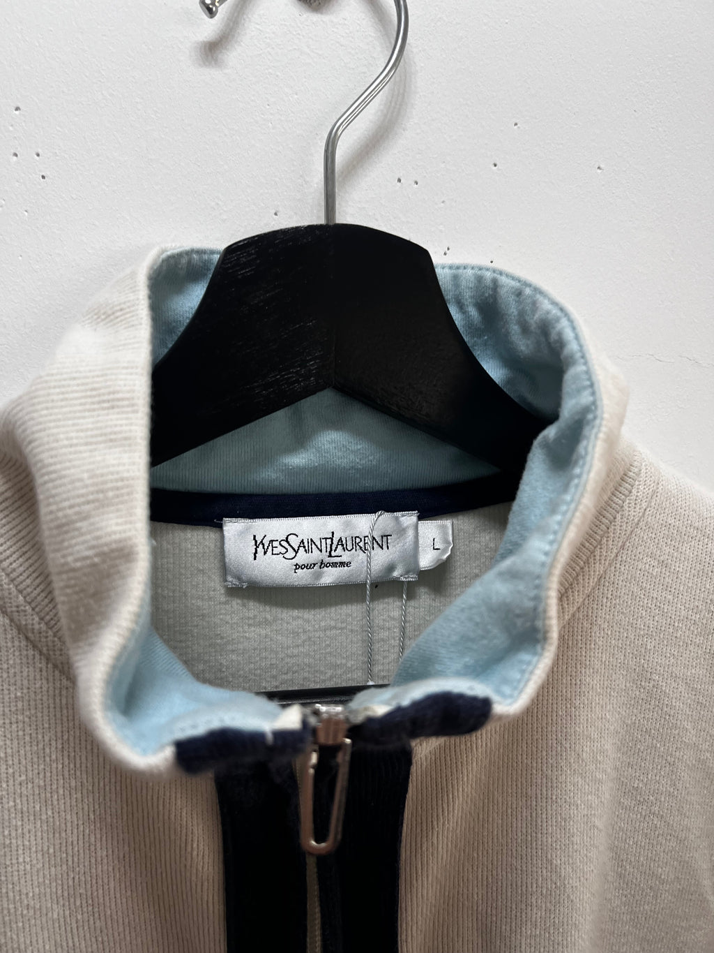 Yves Saint Laurent (YSL) Sweatjacke – Creme/Marineblau, Größe M