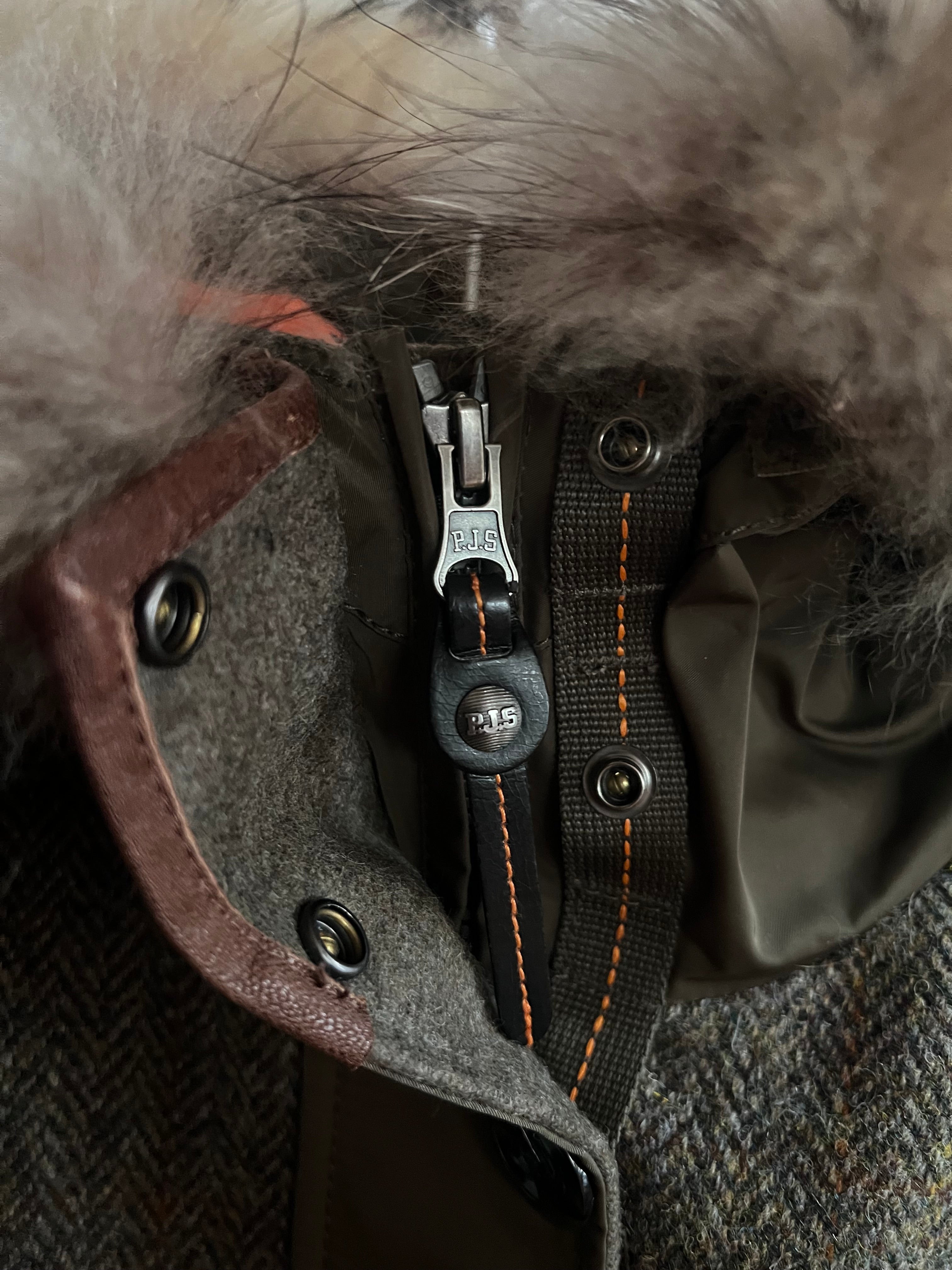 Parajumpers x Harris Tweed Winterjacke – Gr. M – Echtfellkapuze