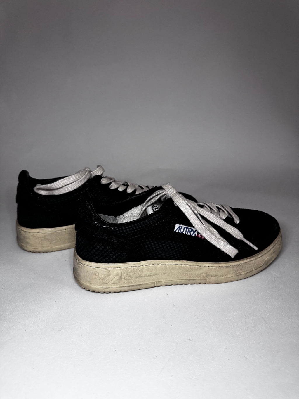 Autry Sneaker – Schwarz/Weiß – Gr. 39