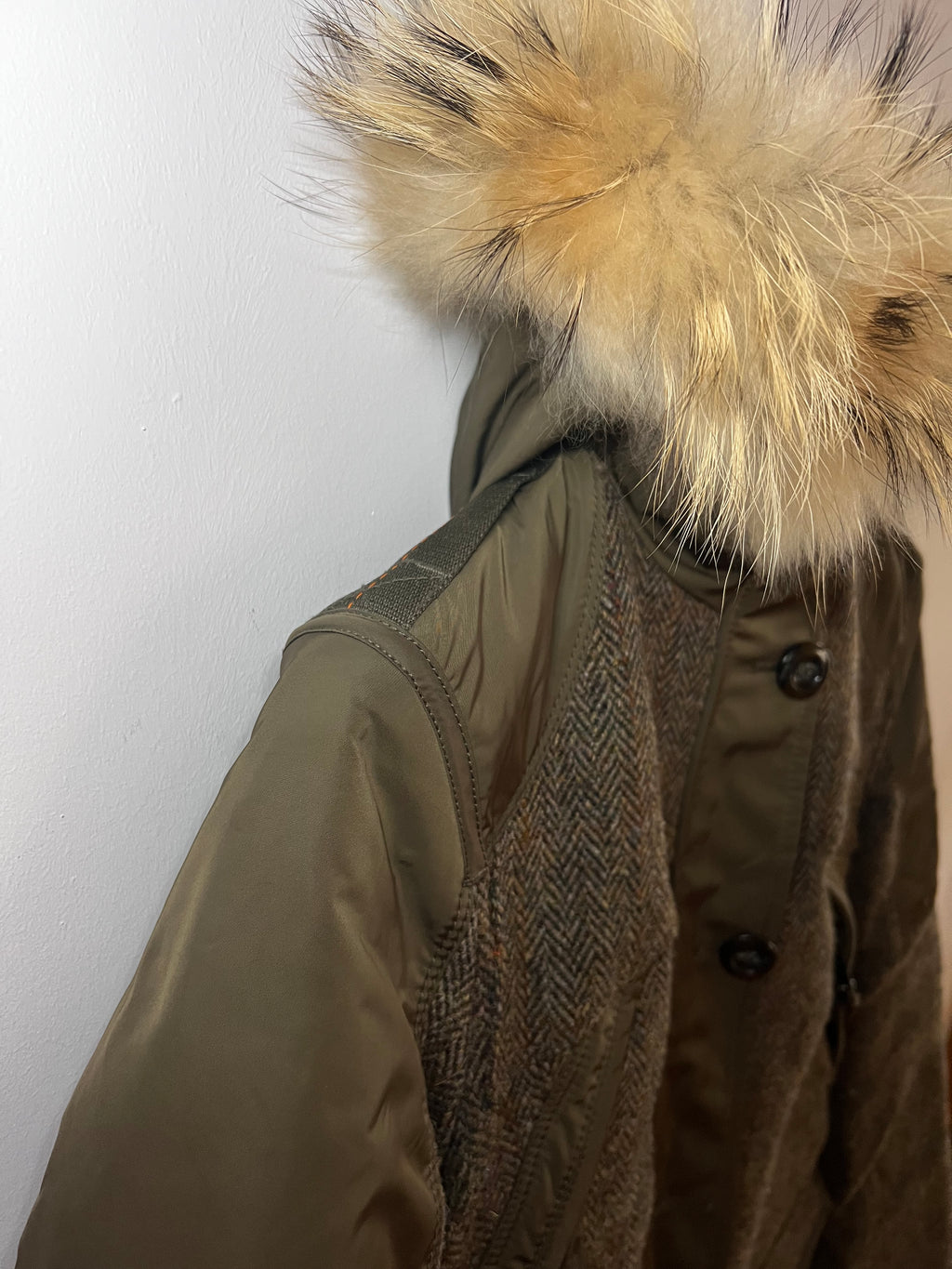 Parajumpers x Harris Tweed Winterjacke – Gr. M – Echtfellkapuze