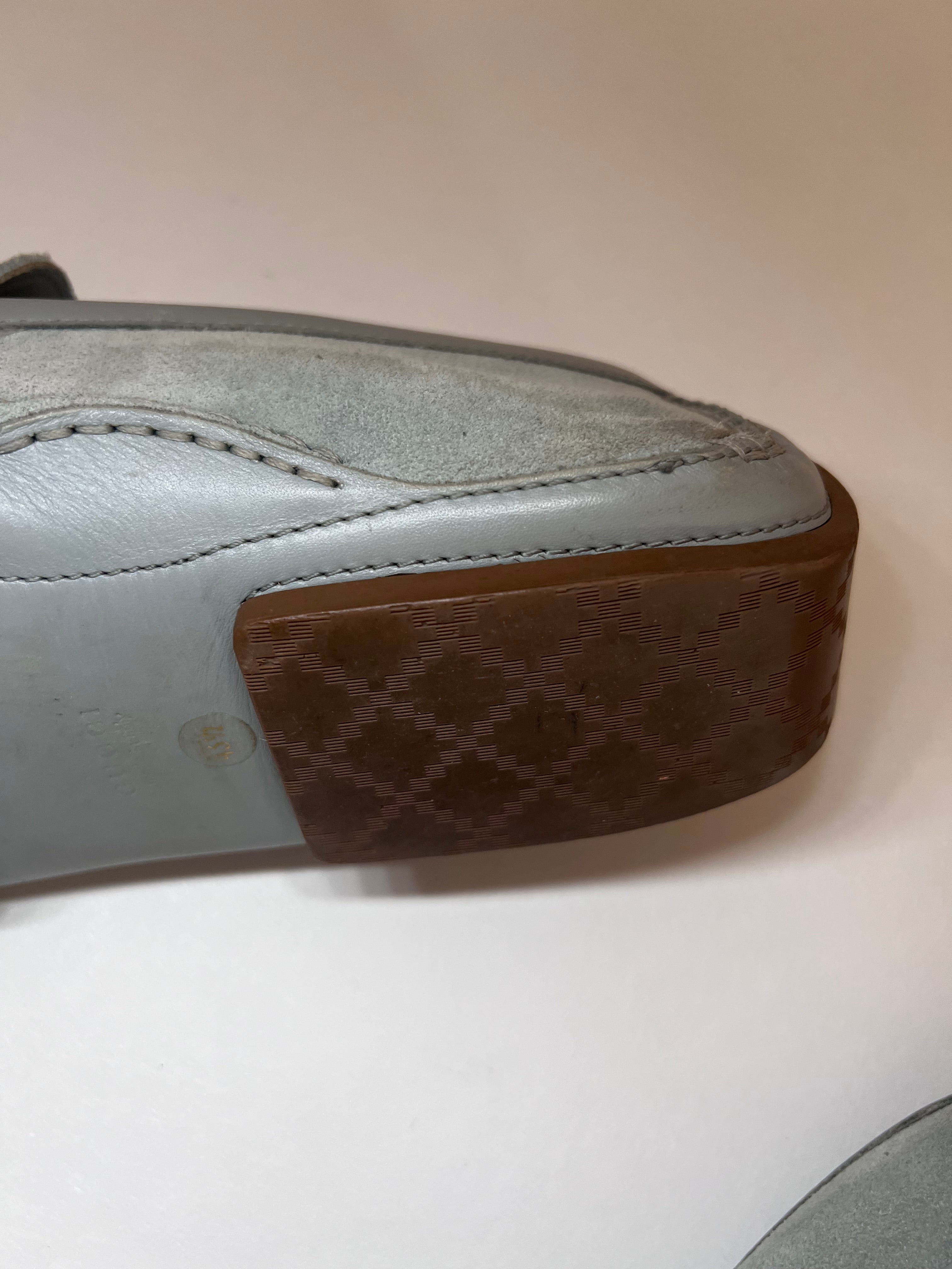 Gucci Loafer aus Wildleder – Türkis (Gr. 43½)