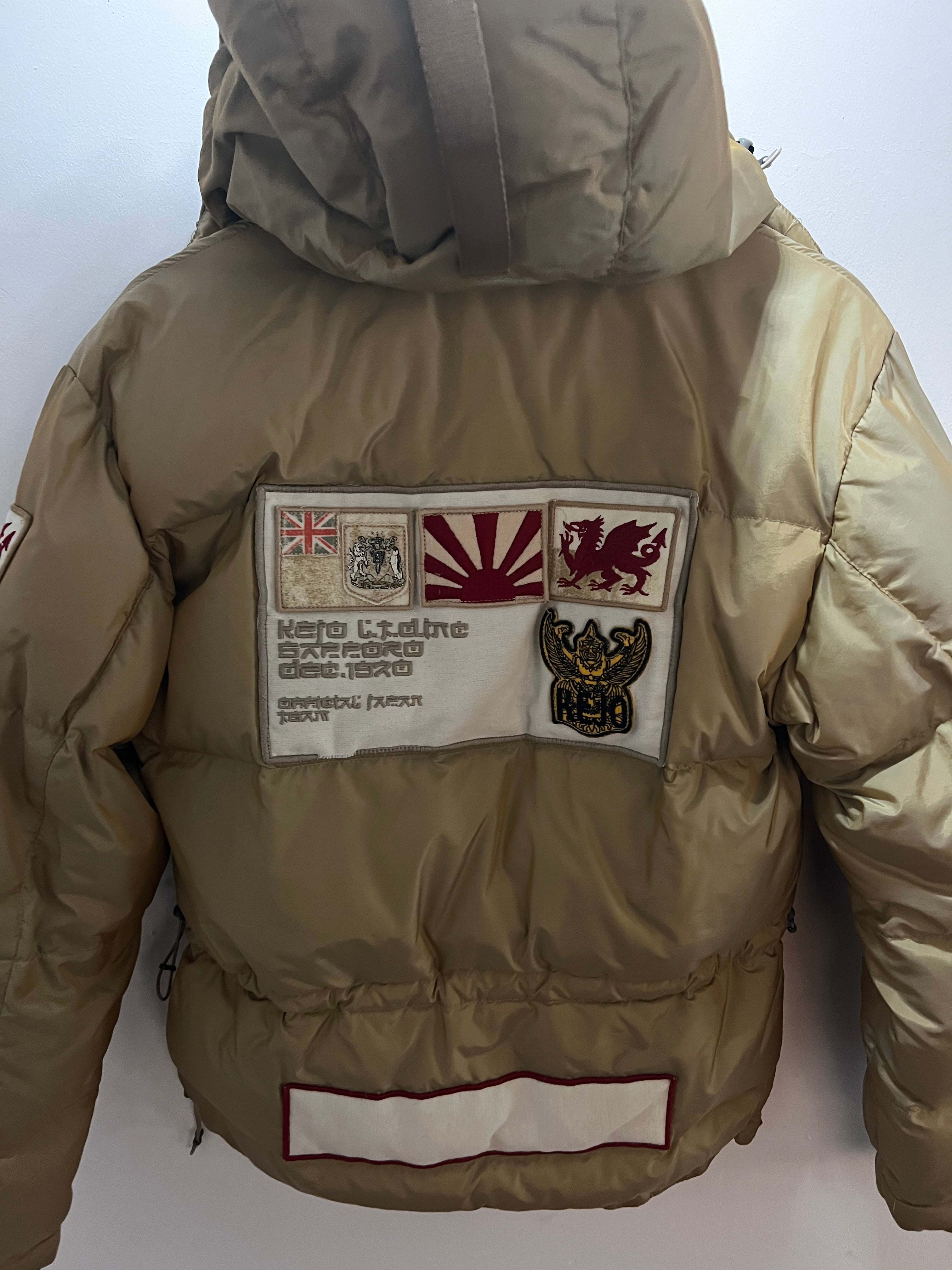 Stylische beige/goldene Steppjacke – XS