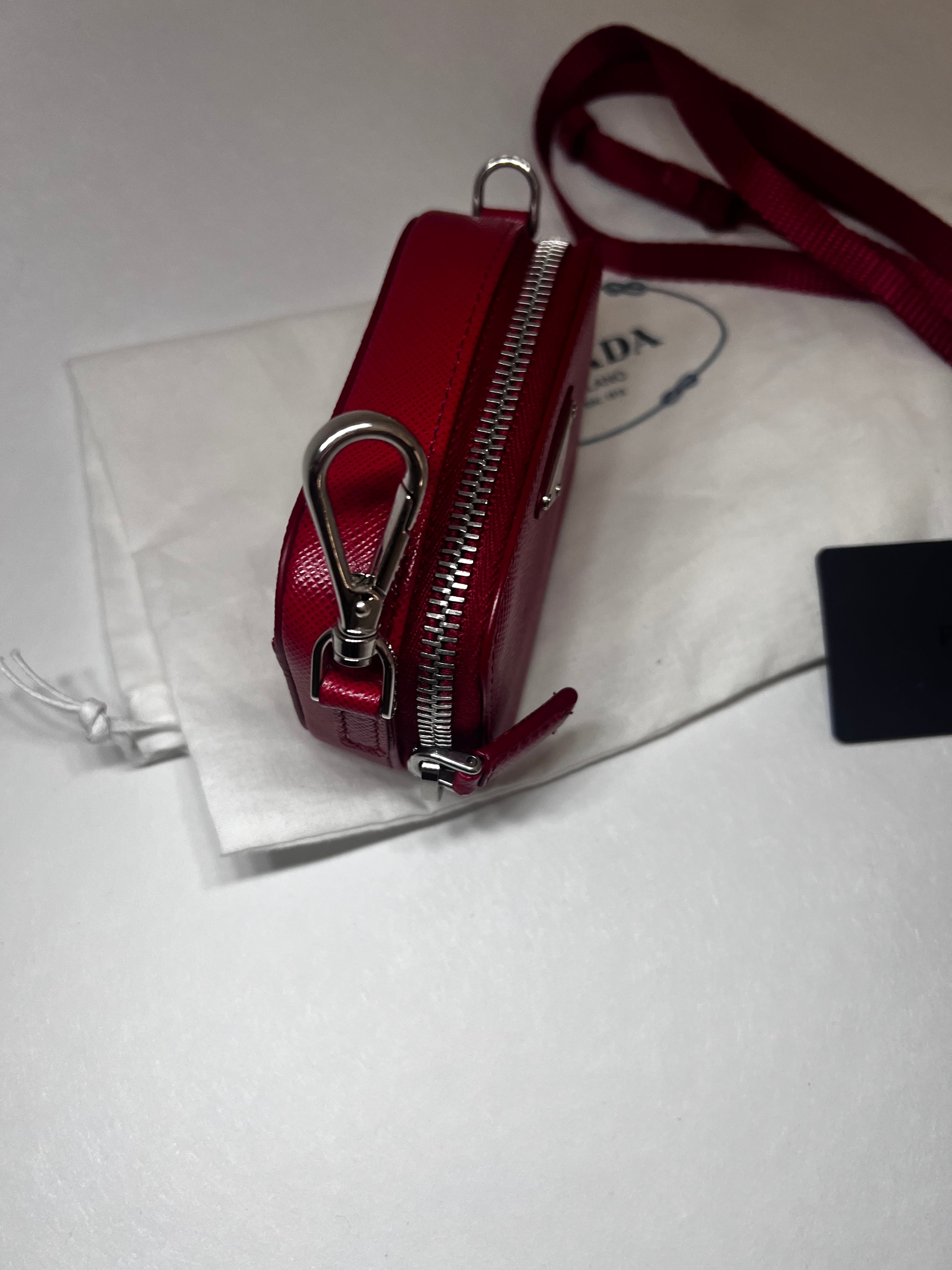 Prada Mini Crossbody Bag - Rot