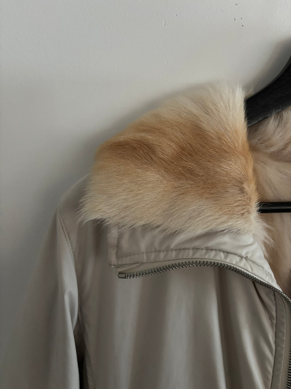 Prada Trenchcoat – Beige, Größe L