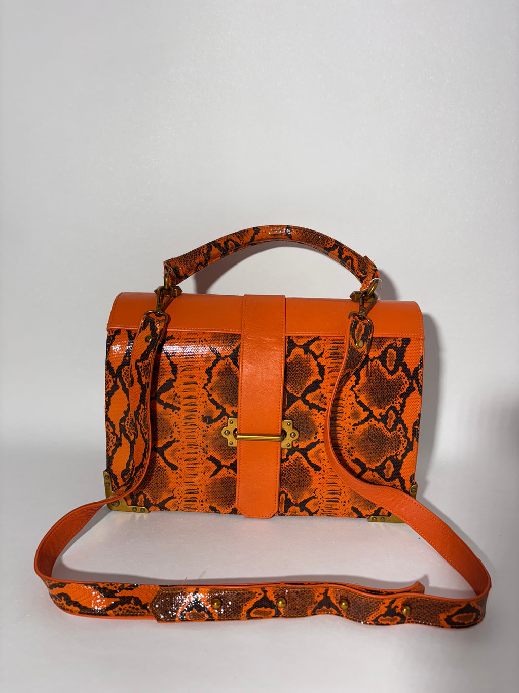 Designer Handtasche in Schlangenleder-Optik – Orange